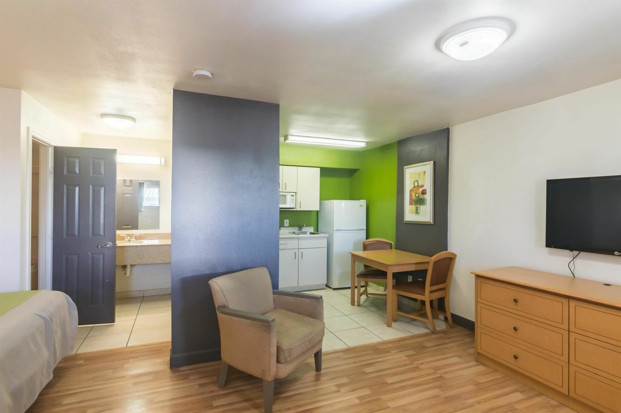 Extended Stay America Select Suites - Одесса Экстерьер фото